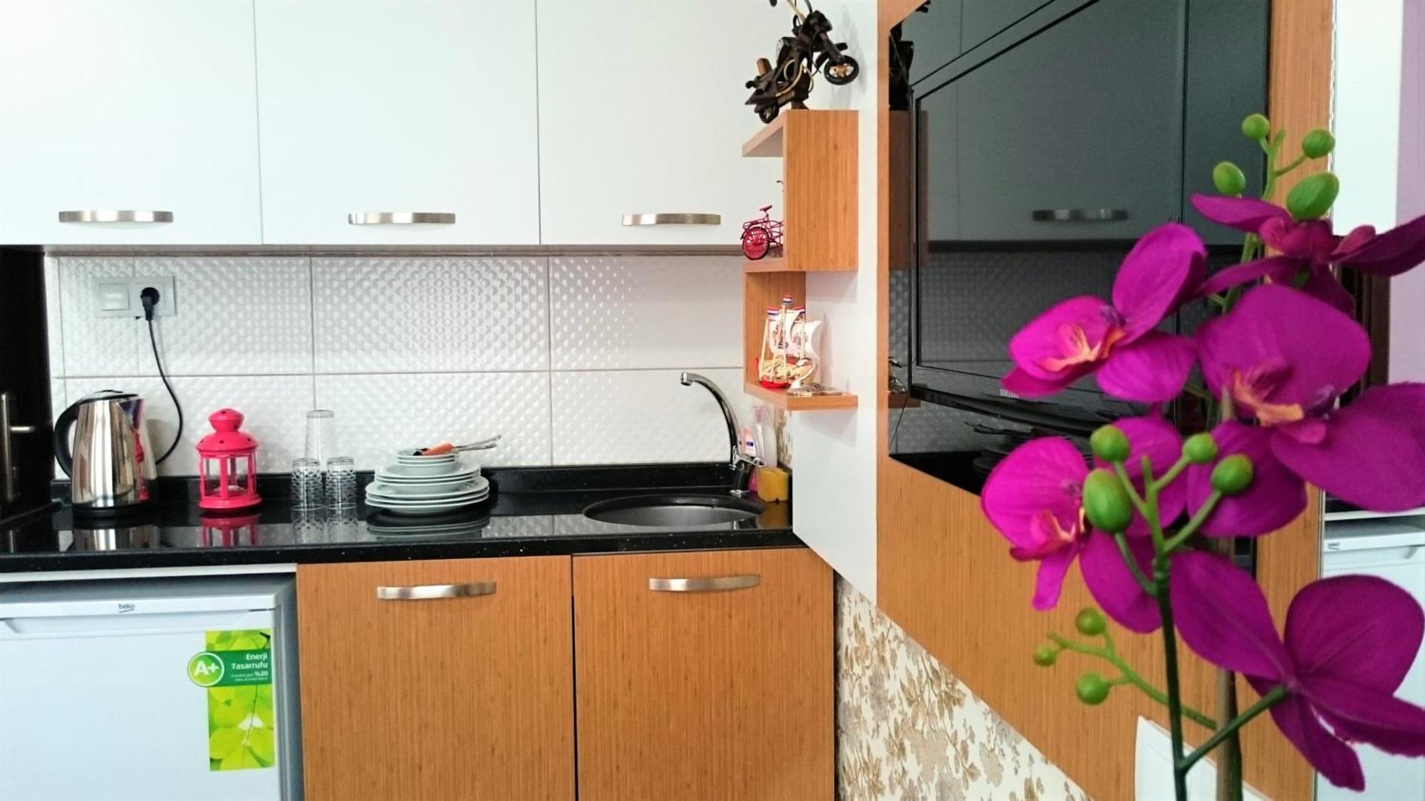 Grafen House Aparthotel อิสตันบูล ภายนอก รูปภาพ